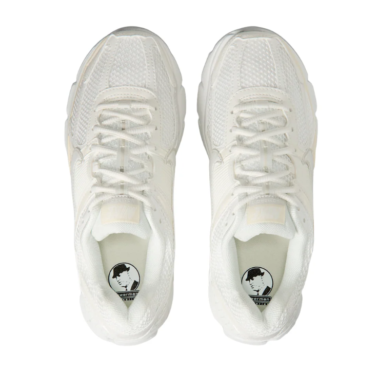 Nike Low-Top Sneakers - Ivory & Cream with Sculpted Sole